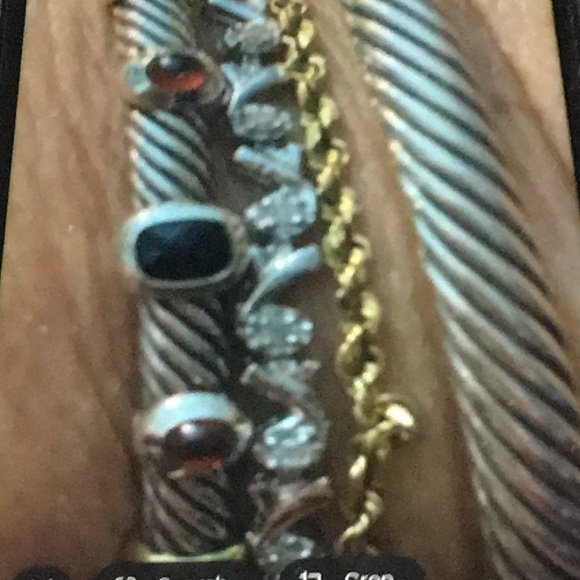 Diamond Bracelet in 10K white gold, 7 inches need an extender for larger - Picture 8 of 8